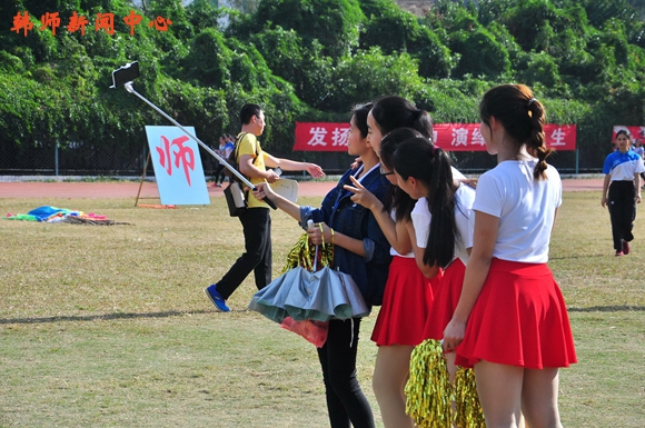 学校2015年田径运动会暨教职工运动会圆满落幕