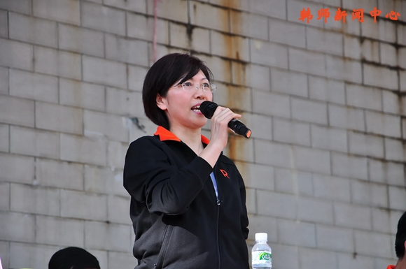学校2015年田径运动会暨教职工运动会圆满落幕