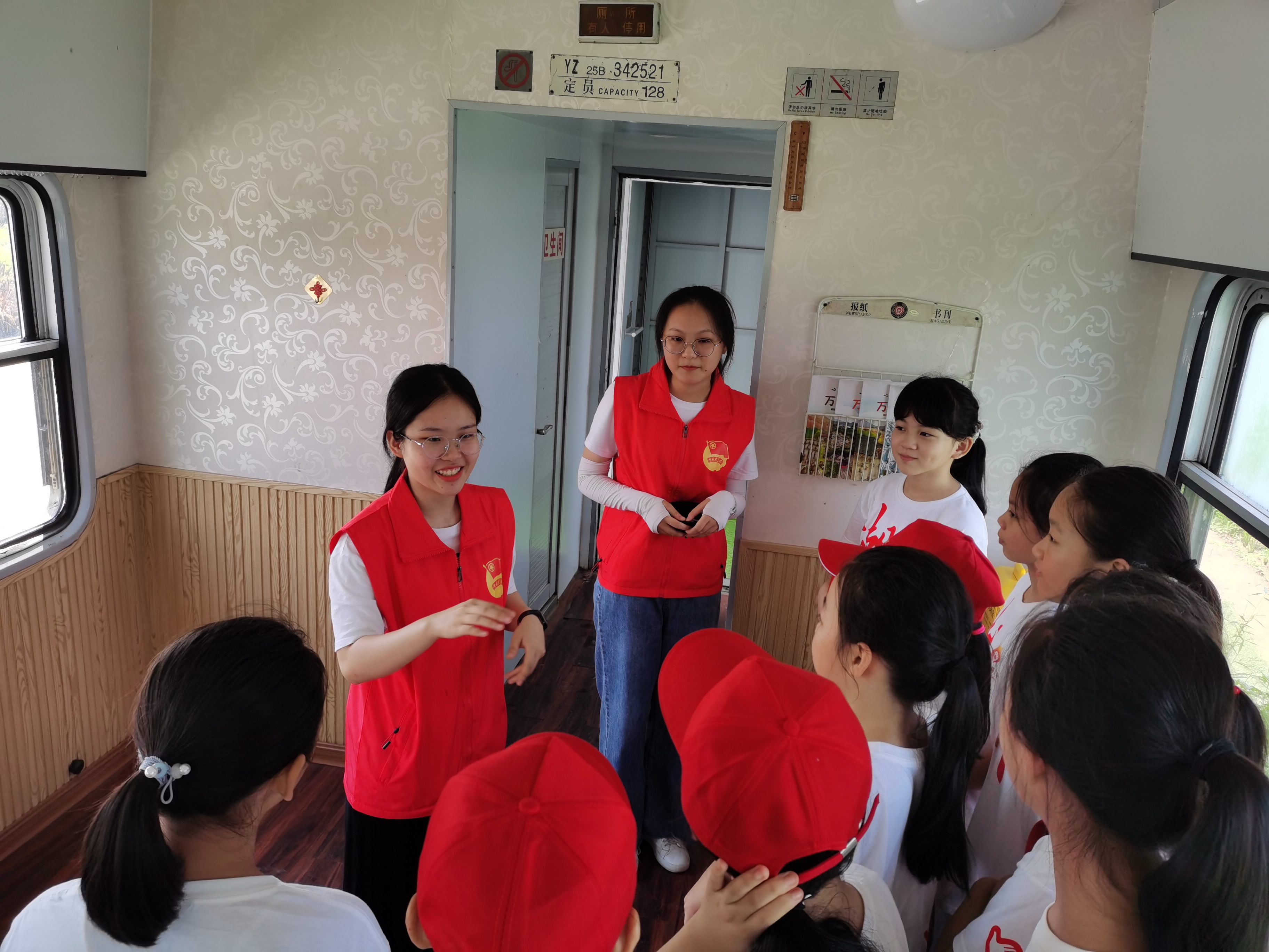 团省委副书记武一婷到潮安区指导我校暑期“三下乡”社会实践活动